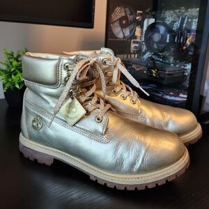 Timberland Premium Leather Waterproof Gold Metallic Ankle Boots  Sz 10